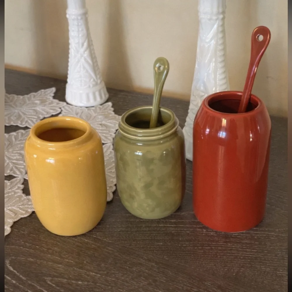 Williams-Sonoma Ceramic Condiment Jars w/Spoons –Set of 3. No spoon with Mustard